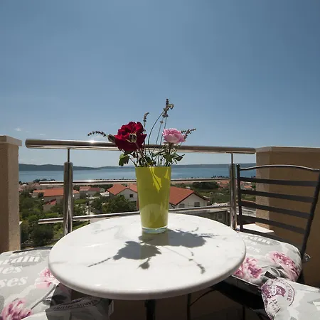 Aparthotel Kranjac 3*